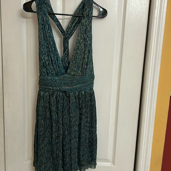Lulus Dresses & Skirts - Lulus NWT women’s size Large Dress
